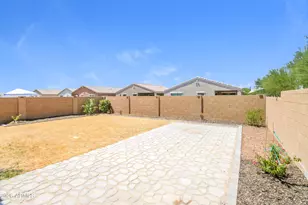 40454 W Hensley Way, Maricopa, AZ 85138 - Photo 15