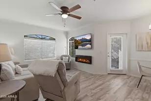 15095 N Thompson Peak Pkwy, Scottsdale, AZ 85260 - Photo 7