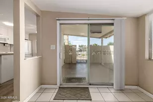 10839 W Michael Dr, Peoria, AZ 85373 - Photo 9