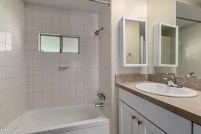 10839 W Michael Drive, Peoria, AZ 85373 - Photo 15