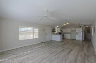 12491 N Hidden Valley Rd, Maricopa, AZ 85139 - Photo 9