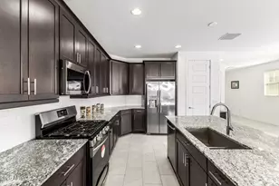 17027 W Royal Palm Rd, Waddell, AZ 85355 - Photo 15