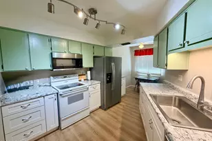 19450 N Camino Del Sol, Sun City West, AZ 85375 - Photo 3