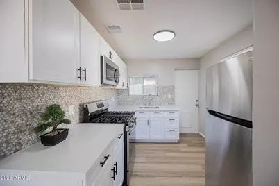 4208 N 17th Street #2, Phoenix, AZ 85016 - Photo 9