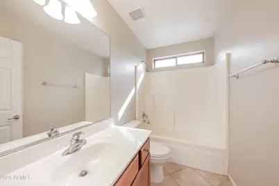 15260 W Cottonwood Street, Surprise, AZ 85374 - Photo 11