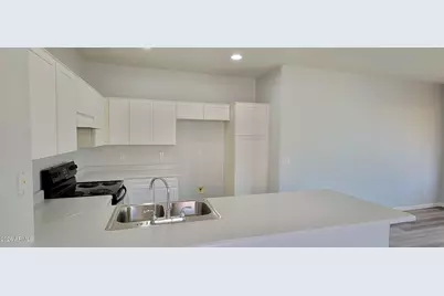 8868 N 66th Avenue, Glendale, AZ 85302 - Photo 7