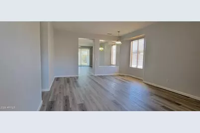 8868 N 66th Avenue, Glendale, AZ 85302 - Photo 9