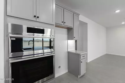 8627 N 176th Lane, Waddell, AZ 85355 - Photo 11