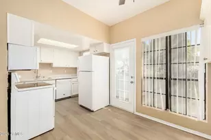 8888 N 47th Ave, Glendale, AZ 85302 - Photo 5