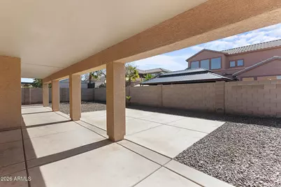 15281 W Hearn Road, Surprise, AZ 85379 - Photo 31