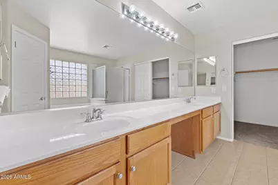 15281 W Hearn Road, Surprise, AZ 85379 - Photo 13