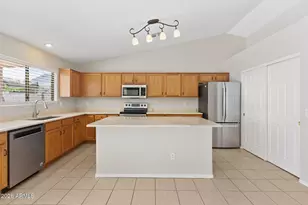 15281 W Hearn Rd, Surprise, AZ 85379 - Photo 3