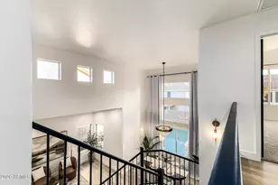 2905 E Glenhaven Dr, Phoenix, AZ 85048 - Photo 17