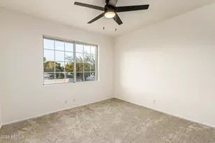 2905 E Glenhaven Dr, Phoenix, AZ 85048 - Photo 27