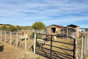 12700 Mad Man Mountain Rd, Williams, AZ 86046 - Photo 25