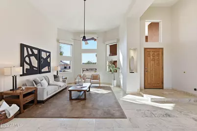 5332 W Misty Willow Lane, Glendale, AZ 85310 - Photo 9