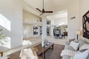 5332 W Misty Willow Ln, Glendale, AZ 85310 - Photo 7