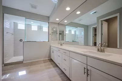 32520 N 19th Lane, Phoenix, AZ 85085 - Photo 17