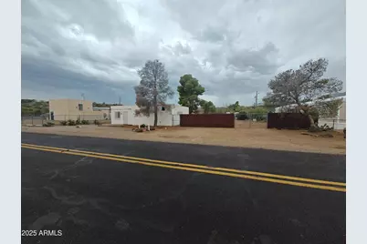 34440 S Ann Black Street, Black Canyon City, AZ 85324 - Photo 5