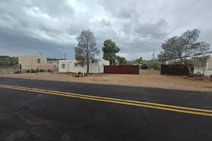 34440 S Ann Black St, Black Canyon City, AZ 85324 - Photo 5