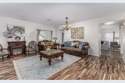 9568 W Frank Avenue, Peoria, AZ 85382 - Photo 7