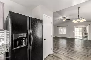 7522 E Lobo Ave, Mesa, AZ 85209 - Photo 9