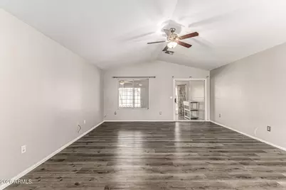 7522 E Lobo Avenue, Mesa, AZ 85209 - Photo 3