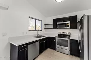 15142 W Evening Star Trail, Surprise, AZ 85374 - Photo 11