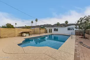 328 E Monte Wy, Phoenix, AZ 85042 - Photo 29