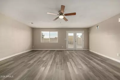 328 E Monte Way, Phoenix, AZ 85042 - Photo 13