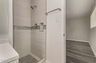 328 E Monte Wy, Phoenix, AZ 85042 - Photo 27