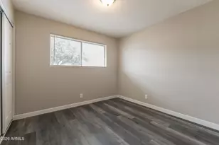 328 E Monte Wy, Phoenix, AZ 85042 - Photo 21