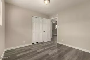 328 E Monte Wy, Phoenix, AZ 85042 - Photo 19