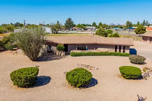 2458 N Terrace Cir, Mesa, AZ 85203 - Photo 5