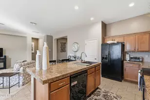 3309 W Leisure Ln, Phoenix, AZ 85086 - Photo 11