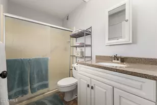 11038 N Coggins Dr, Sun City, AZ 85351 - Photo 21