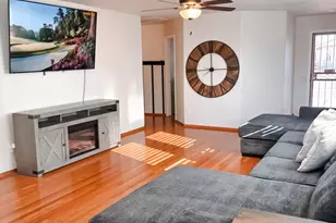 10529 W Robin Ln, Peoria, AZ 85383 - Photo 13