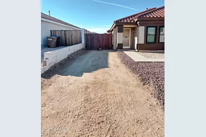 10529 W Robin Lane, Peoria, AZ 85383 - Photo 3