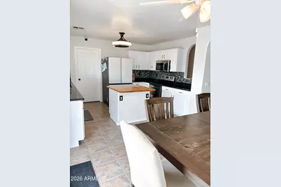 10529 W Robin Lane, Peoria, AZ 85383 - Photo 9