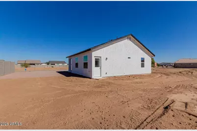 8335 W Pineveta Drive, Arizona City, AZ 85123 - Photo 17