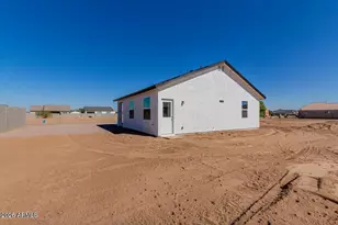 8335 W Pineveta Dr, Arizona City, AZ 85123 - Photo 17