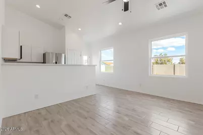 8335 W Pineveta Drive, Arizona City, AZ 85123 - Photo 5