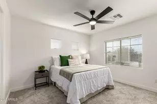 17215 N 19th Run, Phoenix, AZ 85022 - Photo 11