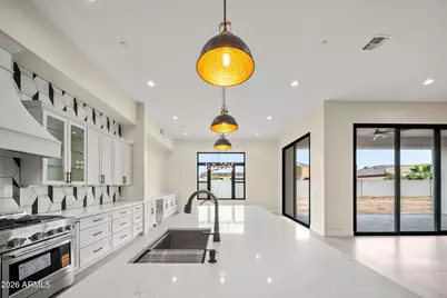 18024 W Montebello Avenue, Litchfield Park, AZ 85340 - Photo 29