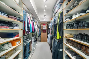 8435 E San Candido Dr, Scottsdale, AZ 85258 - Photo 19