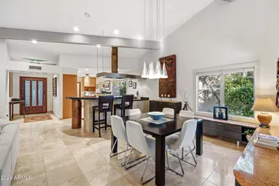 8435 E San Candido Drive, Scottsdale, AZ 85258 - Photo 9