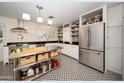 3201 E Colter Street, Phoenix, AZ 85018 - Photo 11