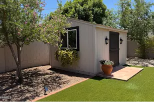 3201 E Colter St, Phoenix, AZ 85018 - Photo 23