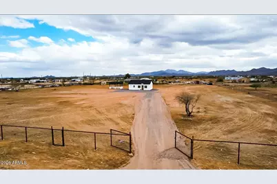 53431 W Hawkins Road, Maricopa, AZ 85139 - Photo 1