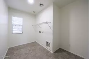 11538 W Vogel Ave, Youngtown, AZ 85363 - Photo 17